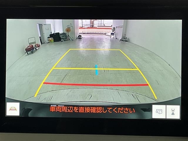 Toyota PRIUS 2023 7637412-17