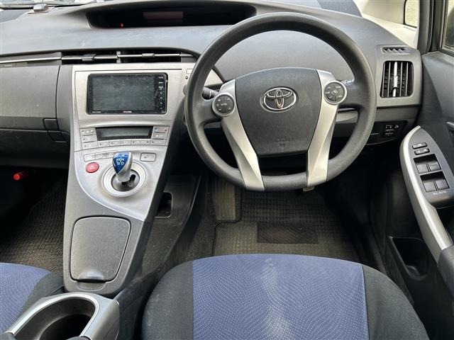 Toyota PRIUS 2012 7637430-6