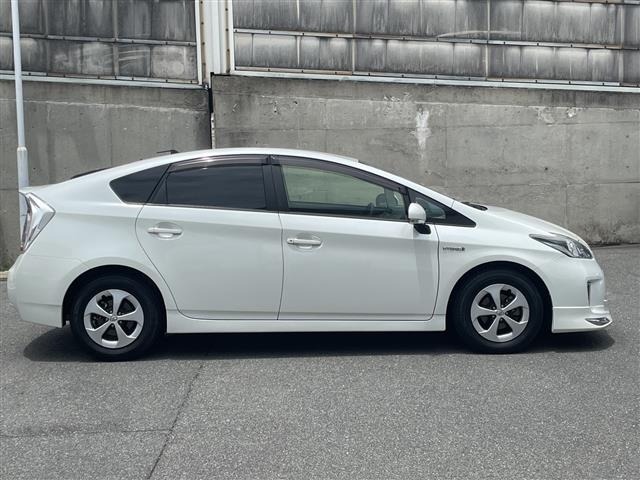 Toyota PRIUS 2015 7637446-22