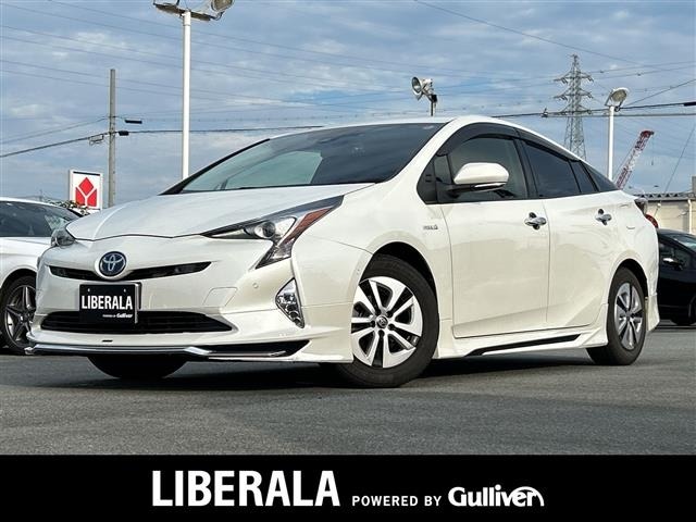 Toyota PRIUS 2018 7637447-0