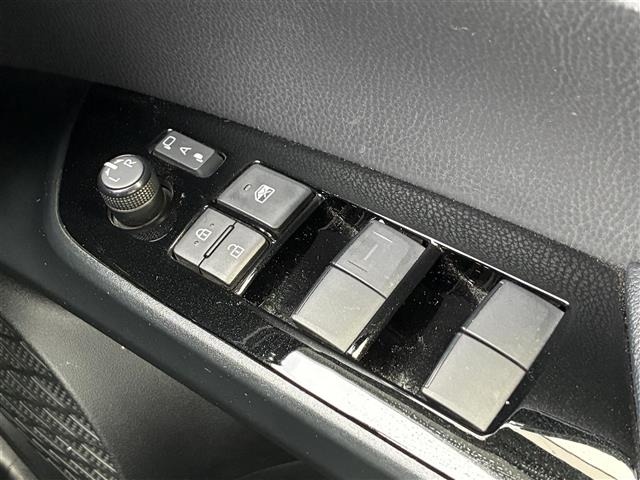 Toyota PRIUS 2021 7637461-20