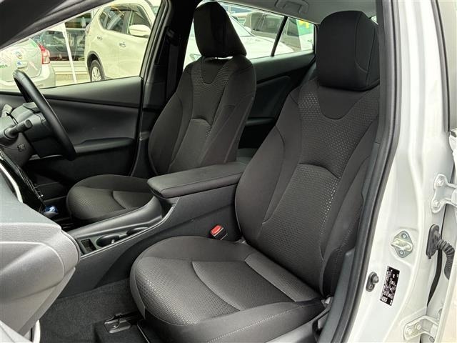 Toyota PRIUS 2021 7637461-4