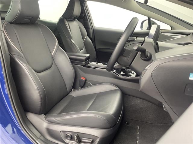 Toyota PRIUS 2023 7637485-4