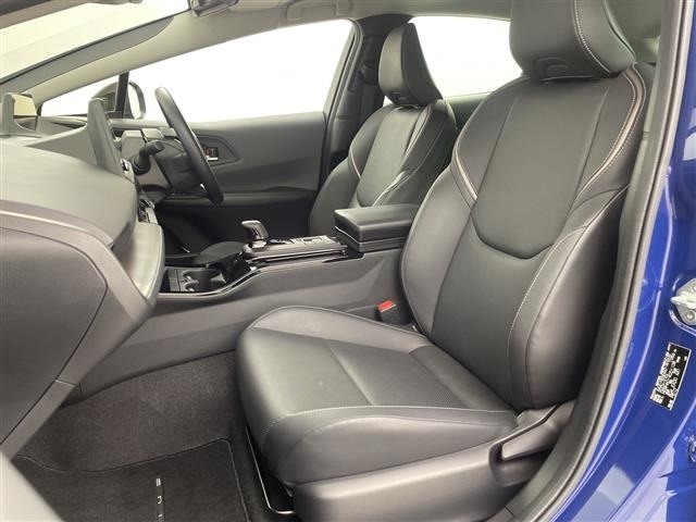 Toyota PRIUS 2023 7637485-6