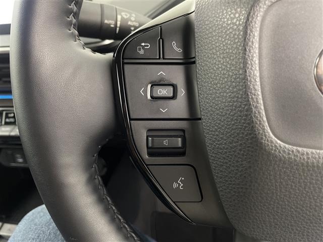 Toyota PRIUS 2023 7637485-7