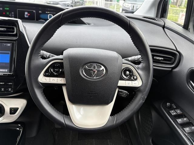 Toyota PRIUS 2018 7637498-10