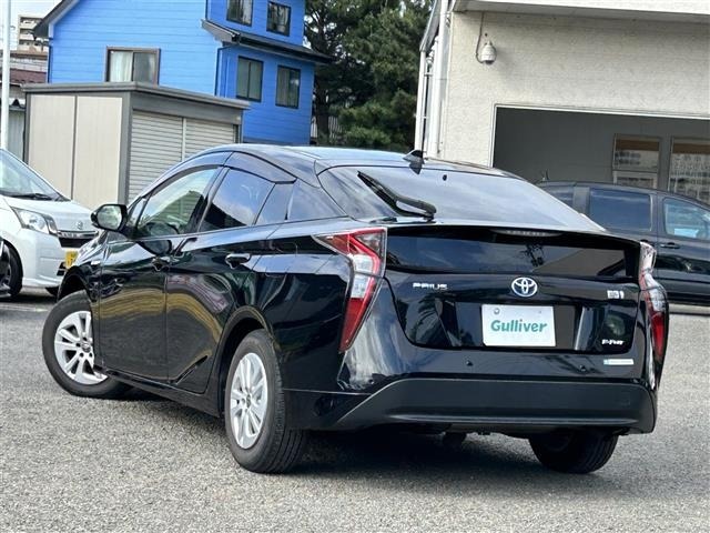 Toyota PRIUS 2018 7637498-16