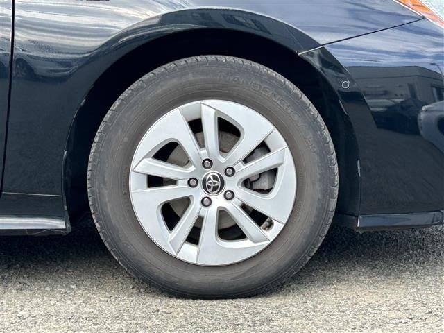 Toyota PRIUS 2018 7637498-3