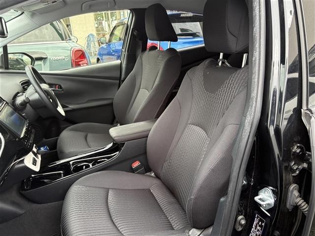 Toyota PRIUS 2018 7637498-4