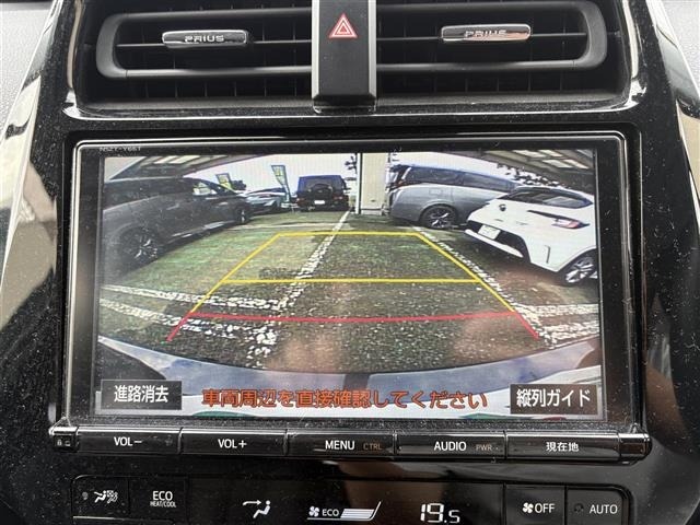 Toyota PRIUS 2018 7637498-9