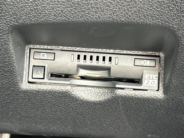 Toyota PRIUS 2017 7637506-19