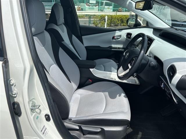 Toyota PRIUS 2017 7637506-7