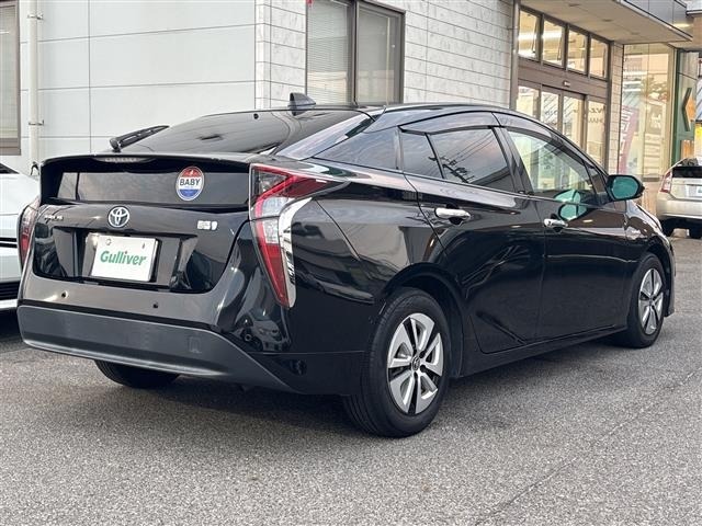 Toyota PRIUS 2016 7637537-10