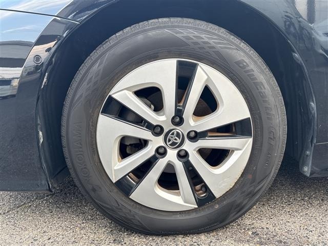 Toyota PRIUS 2016 7637537-11