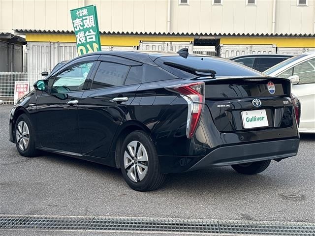 Toyota PRIUS 2016 7637537-7