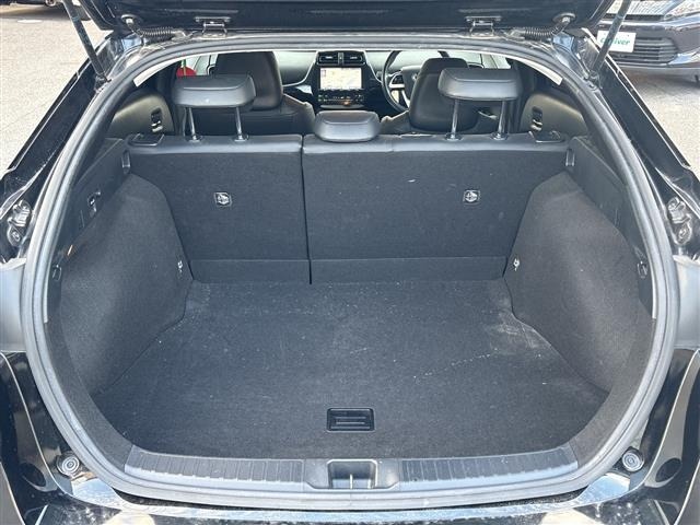 Toyota PRIUS 2016 7637537-9