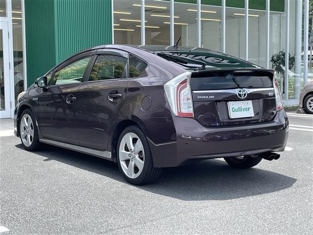 Toyota PRIUS 2013 7637538-13