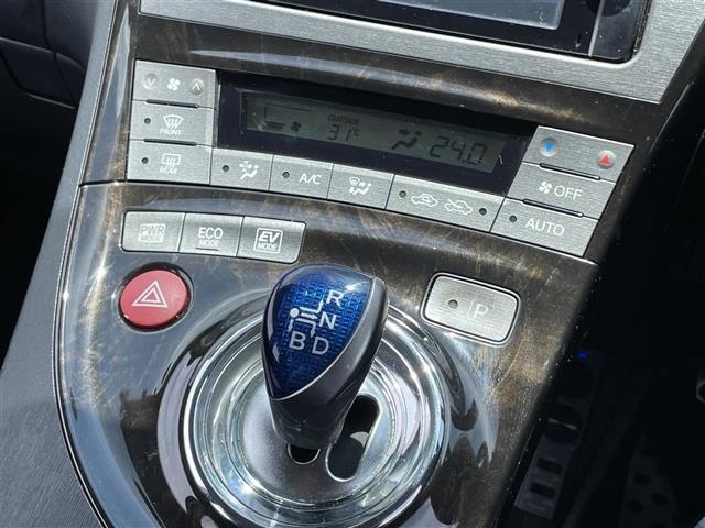 Toyota PRIUS 2013 7637538-19