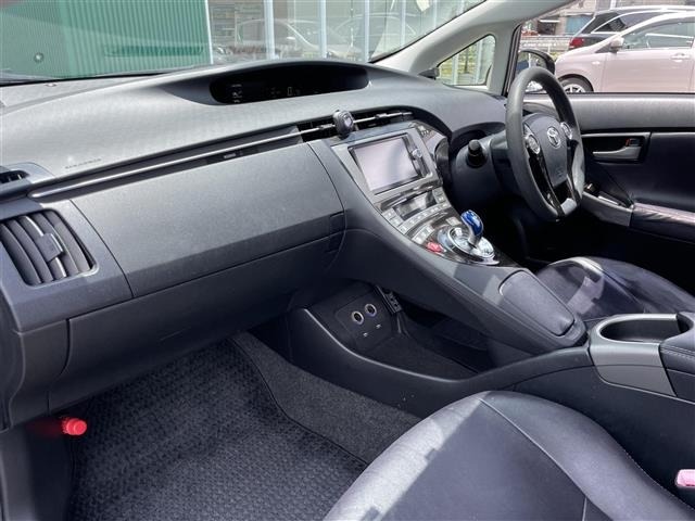 Toyota PRIUS 2013 7637538-9