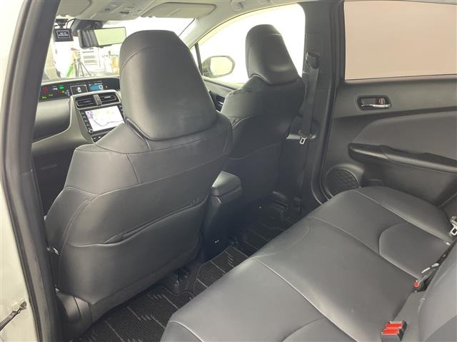 Toyota PRIUS 2022 7637543-10