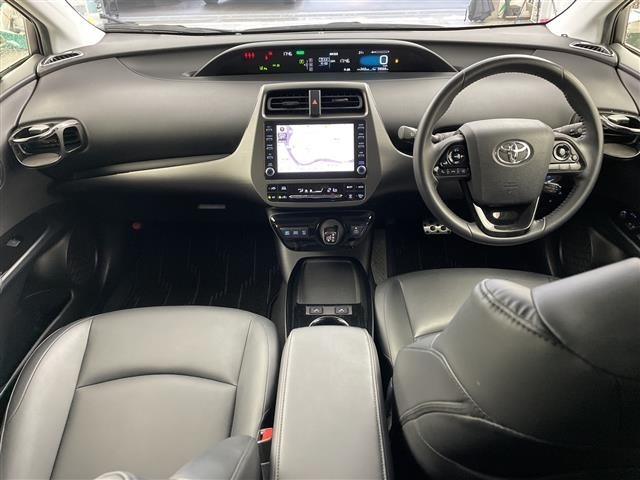 Toyota PRIUS 2022 7637543-14