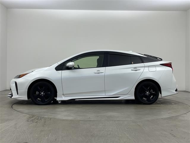 Toyota PRIUS 2022 7637543-19
