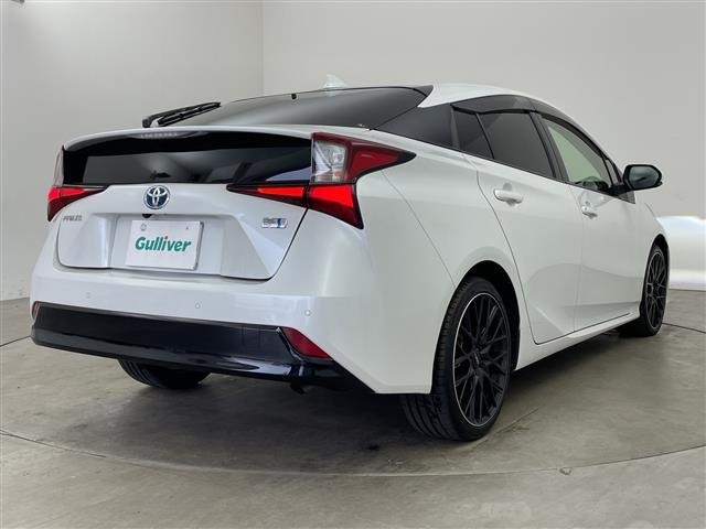Toyota PRIUS 2021 7637546-16