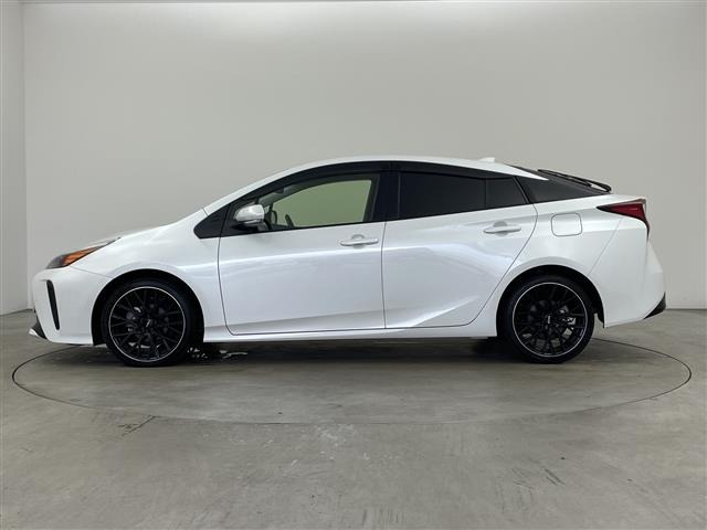 Toyota PRIUS 2021 7637546-19