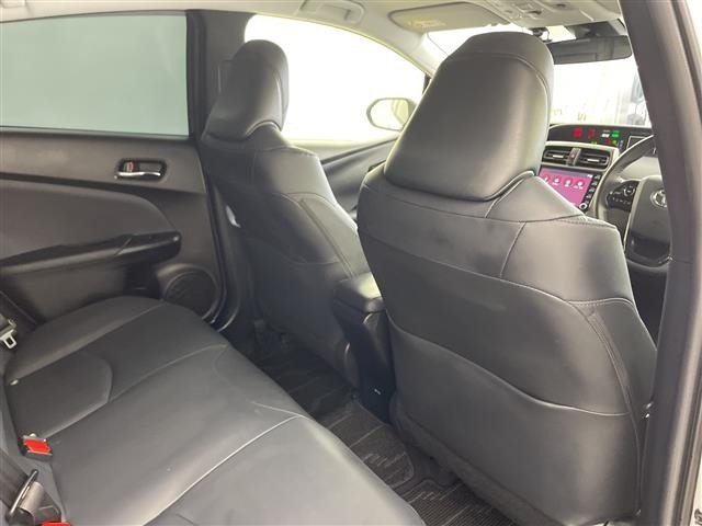 Toyota PRIUS 2021 7637546-5
