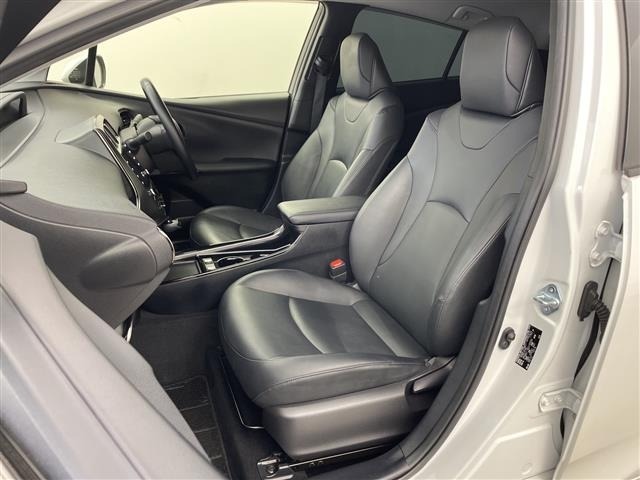 Toyota PRIUS 2021 7637546-9