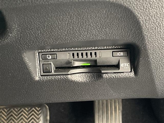 Toyota PRIUS 2017 7637557-18