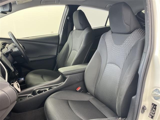 Toyota PRIUS 2017 7637557-8