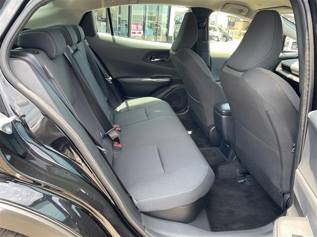 Toyota PRIUS 2024 7637558-11