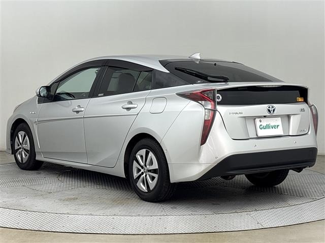 Toyota PRIUS 2015 7637584-13