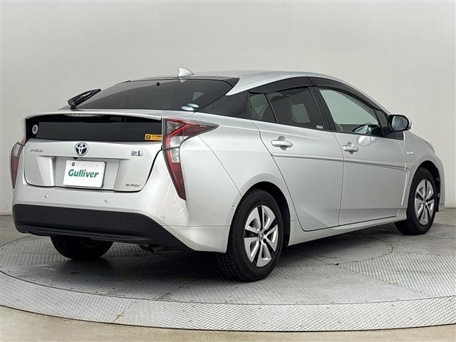 Toyota PRIUS 2015 7637584-16