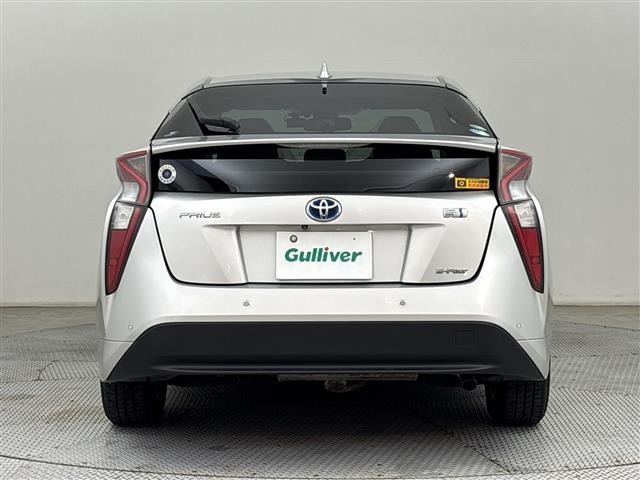 Toyota PRIUS 2015 7637584-18