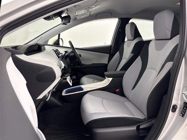 Toyota PRIUS 2015 7637584-3