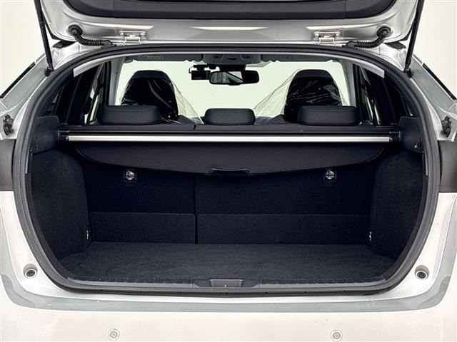 Toyota PRIUS 2015 7637584-9