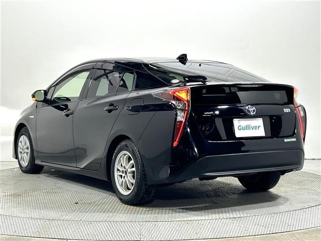 Toyota PRIUS 2016 7637593-10