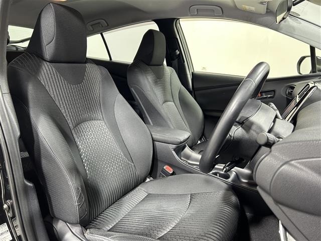 Toyota PRIUS 2016 7637593-2