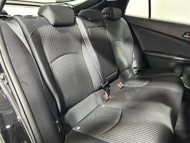 Toyota PRIUS 2016 7637593-3
