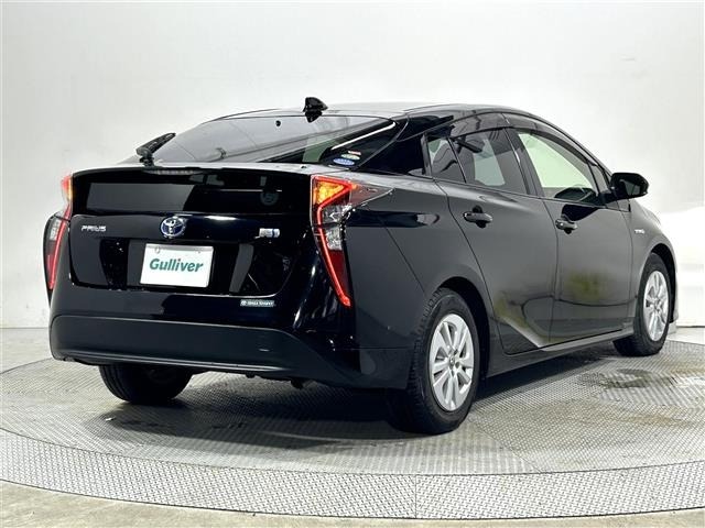 Toyota PRIUS 2016 7637593-8
