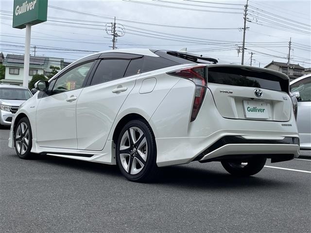 Toyota PRIUS 2016 7637600-13