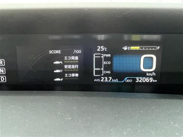 Toyota PRIUS 2016 7637600-22