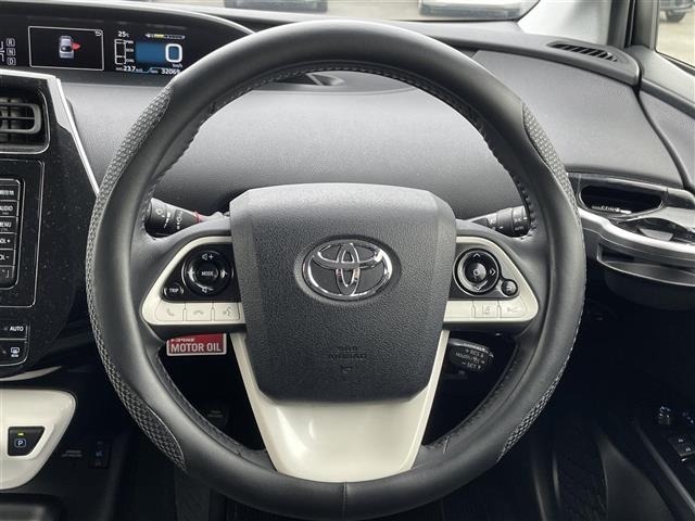 Toyota PRIUS 2016 7637600-8