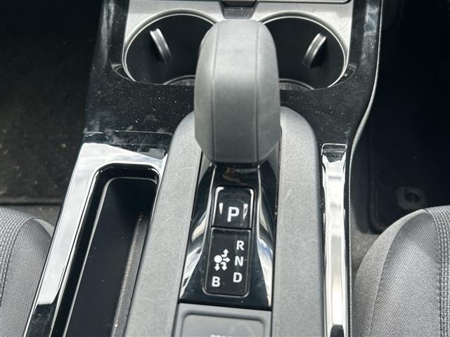 Toyota PRIUS 2024 7637619-11