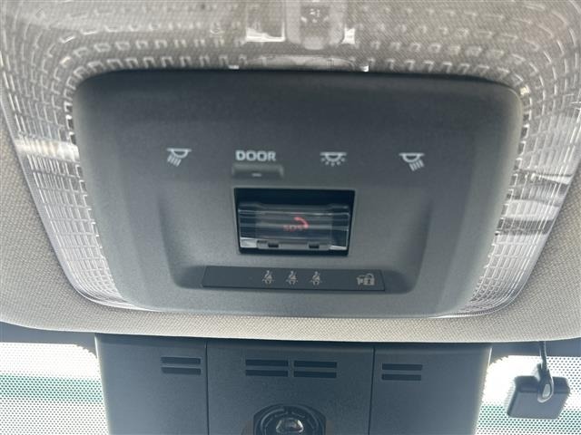 Toyota PRIUS 2024 7637619-19