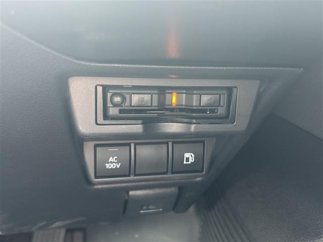 Toyota PRIUS 2024 7637619-21