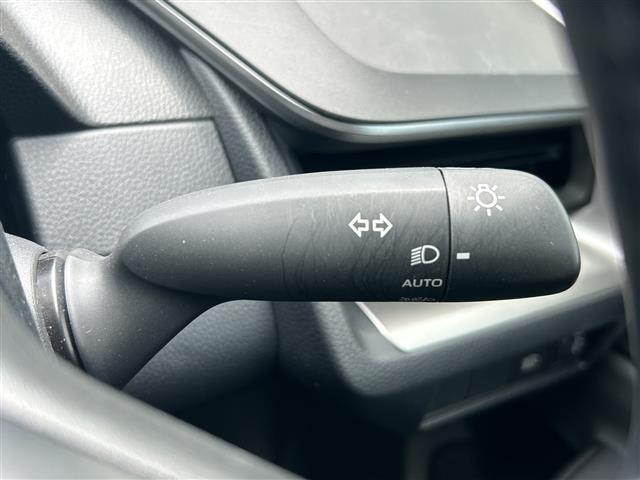 Toyota PRIUS 2024 7637619-9