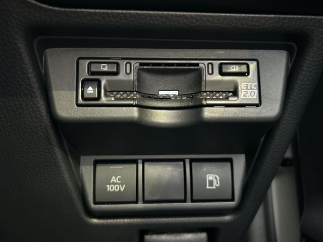 Toyota PRIUS 2024 7637620-19